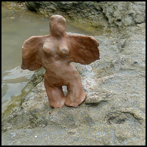 femme rochefort
